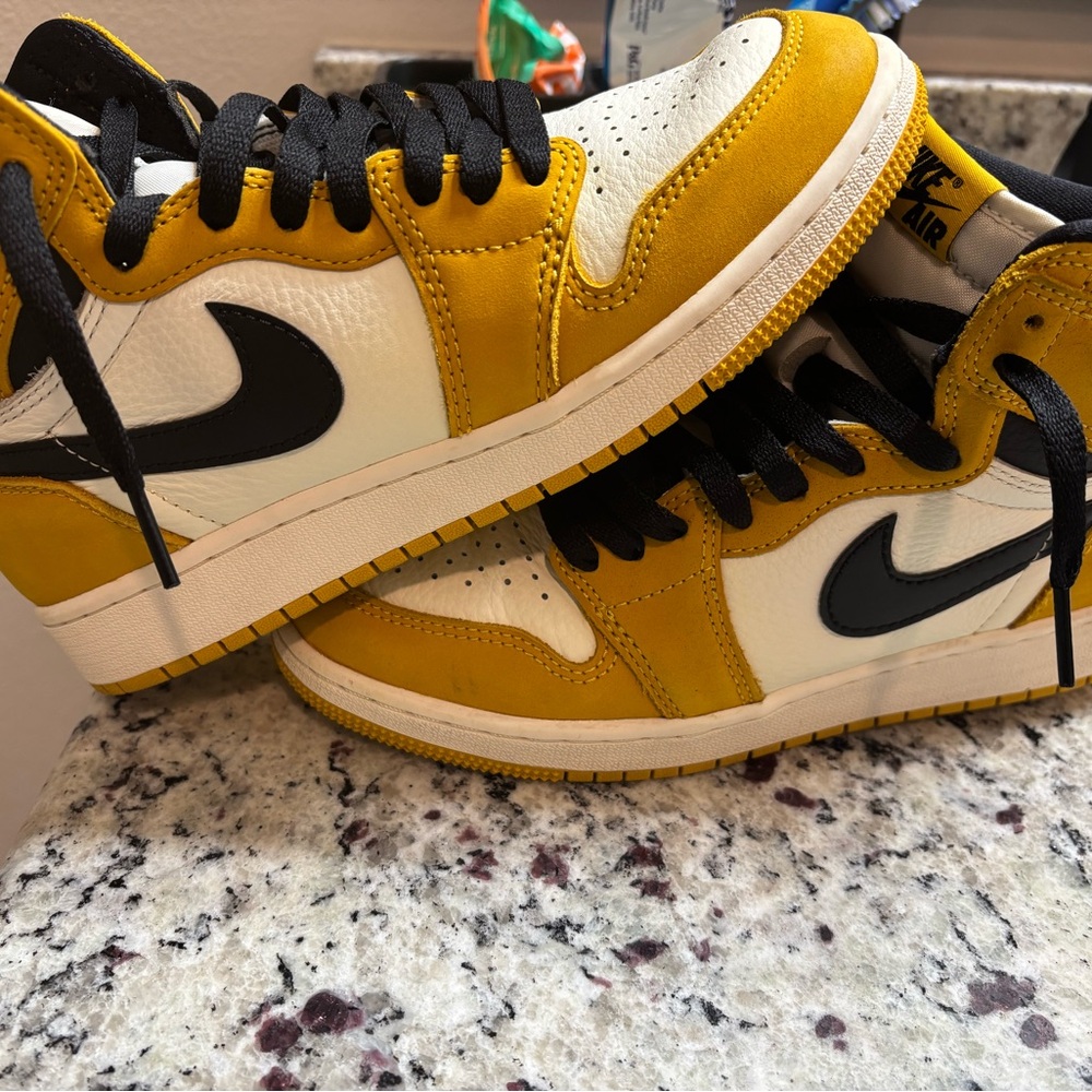 Air Jordan 1 Yellow Ochre